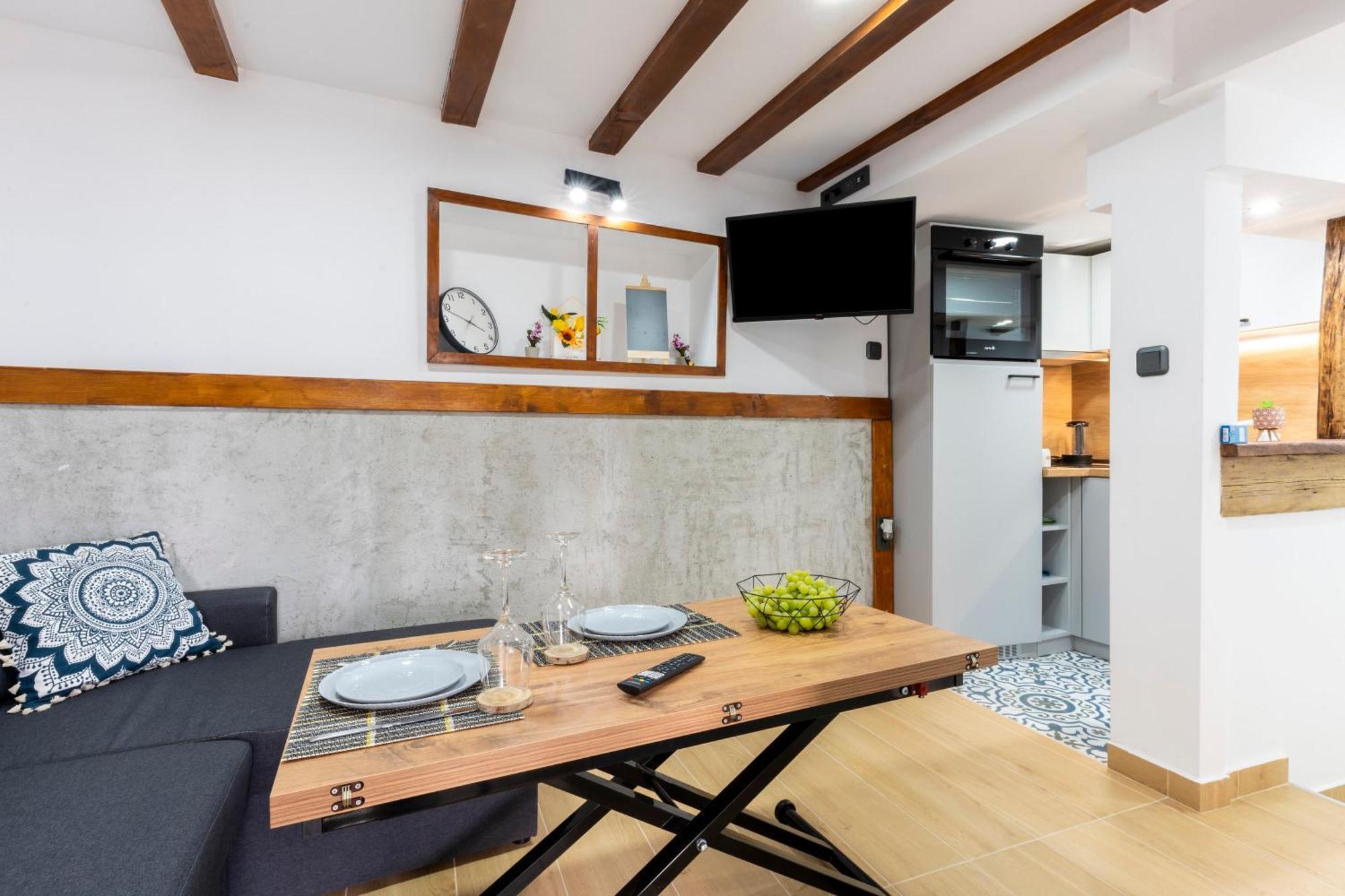 Bobevata Guest House - Floor 1 - Stunning View Old Town Veliko Tarnovo Extérieur photo